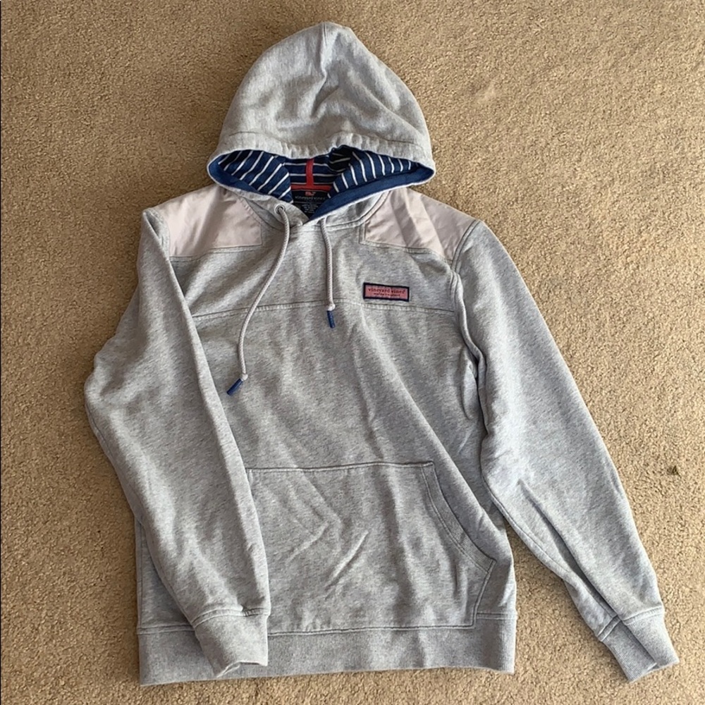 Vineyard Vines gray hoodie